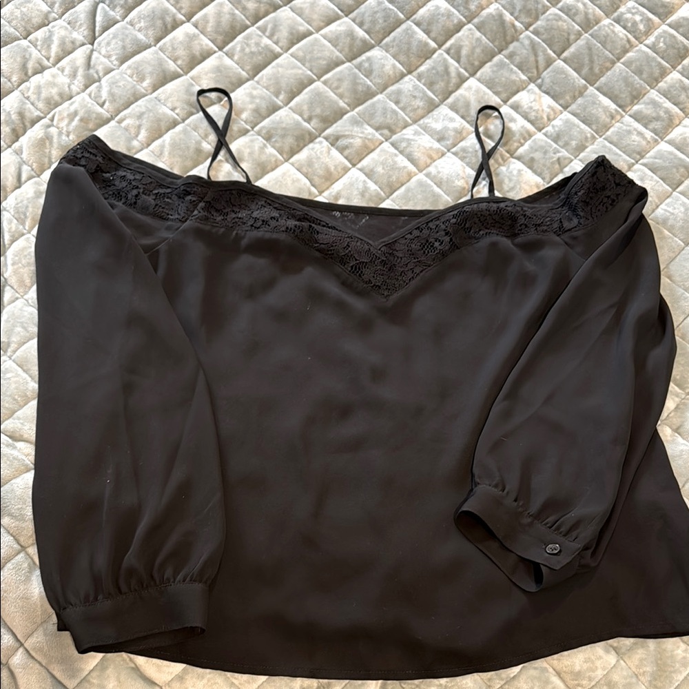 Women's express off the shoulder lace top size small